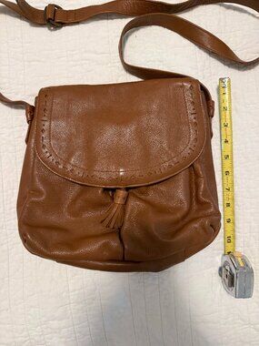 Liz Claiborne Leather Crossbody bag